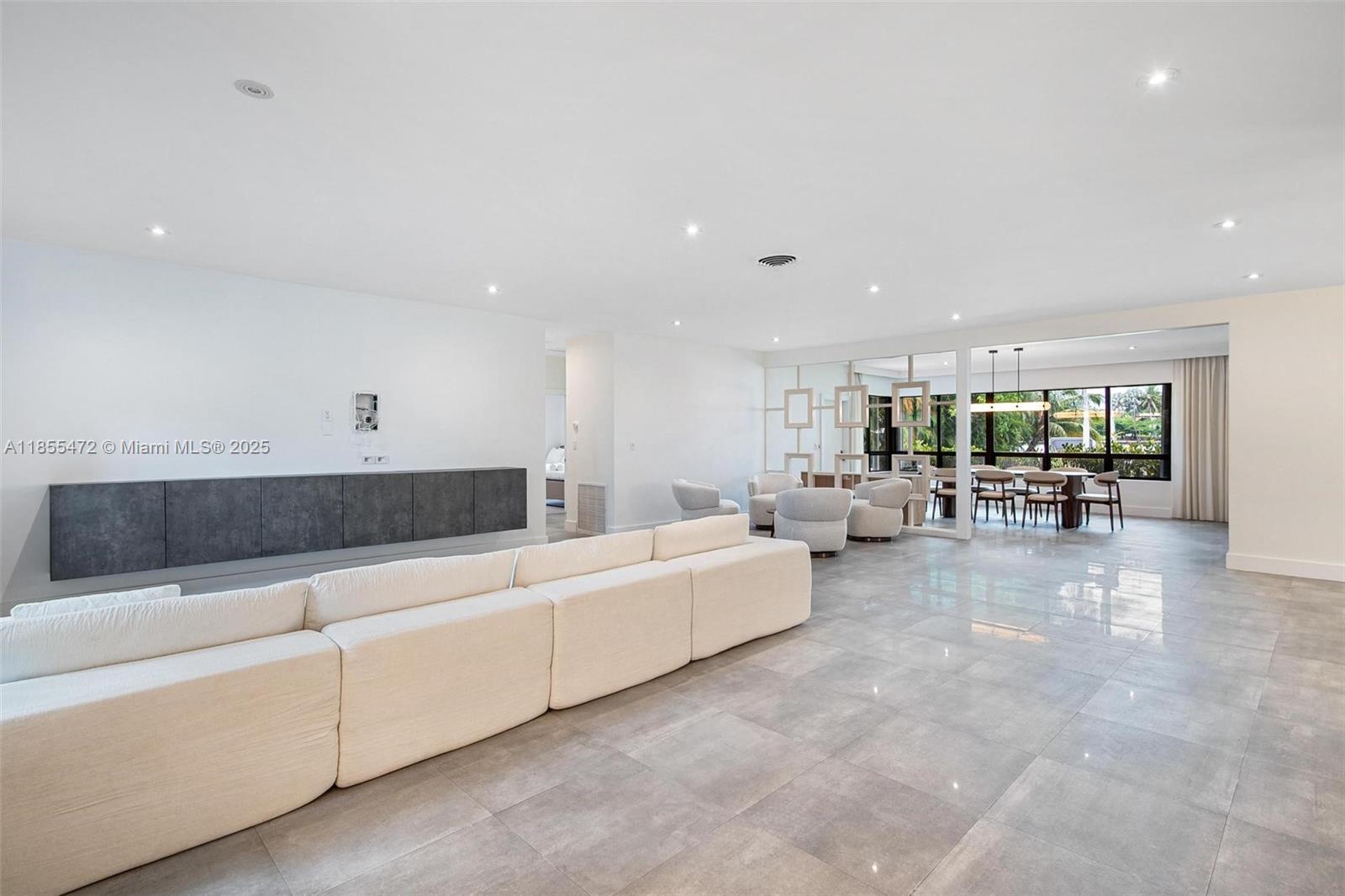 ALTOS DEL MAR NO 5 - Residential Lease