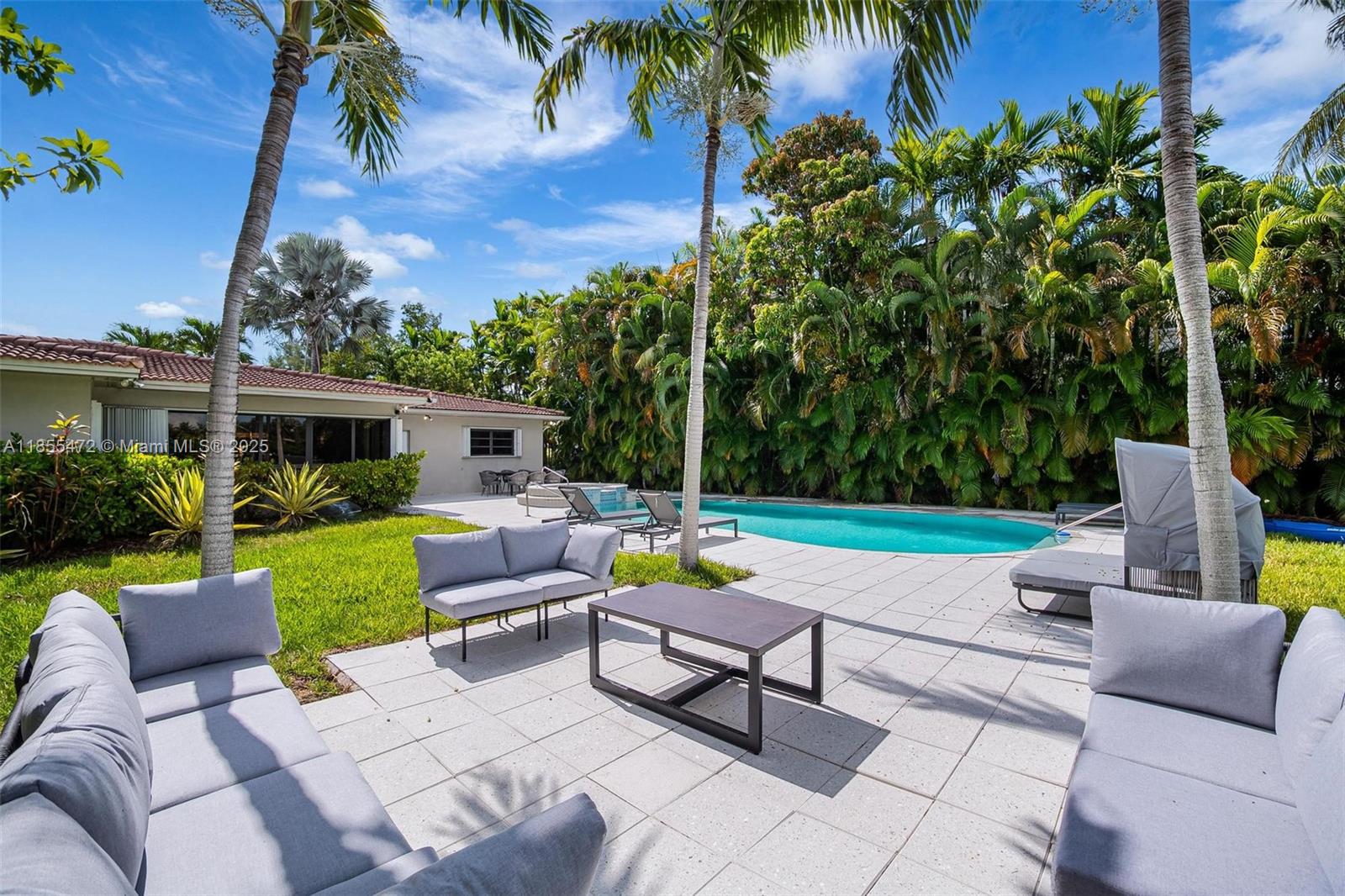 ALTOS DEL MAR NO 5 - Residential Lease