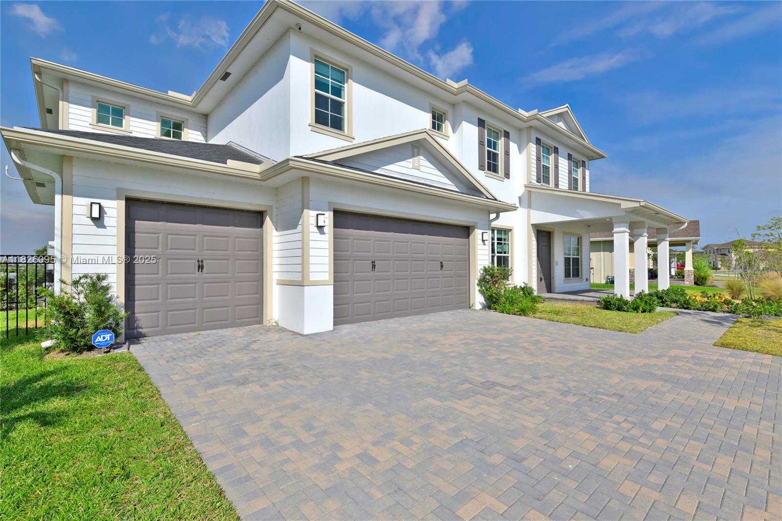 THE BEST COMMUNITY IN ARDEN WINNIG AWARD DESIGN. FULLY REMODELED 5BR, 4.5 BATH, OFFICE/DEN, FULLY WIRED SURROUND AUDIO AND CAMERA SYSTEM, EXCELLENT SPACE FOR EACH BEDROOM, MODERN KITCHEN, LAKE VIEW, POOL, AND WOOD FLOORS. CLUB HOUSE LIKE RESORT, GYM, MILES OF TRAILS AND LAKES. TOP RATED SCHOOLS. EASY TO SHOWING