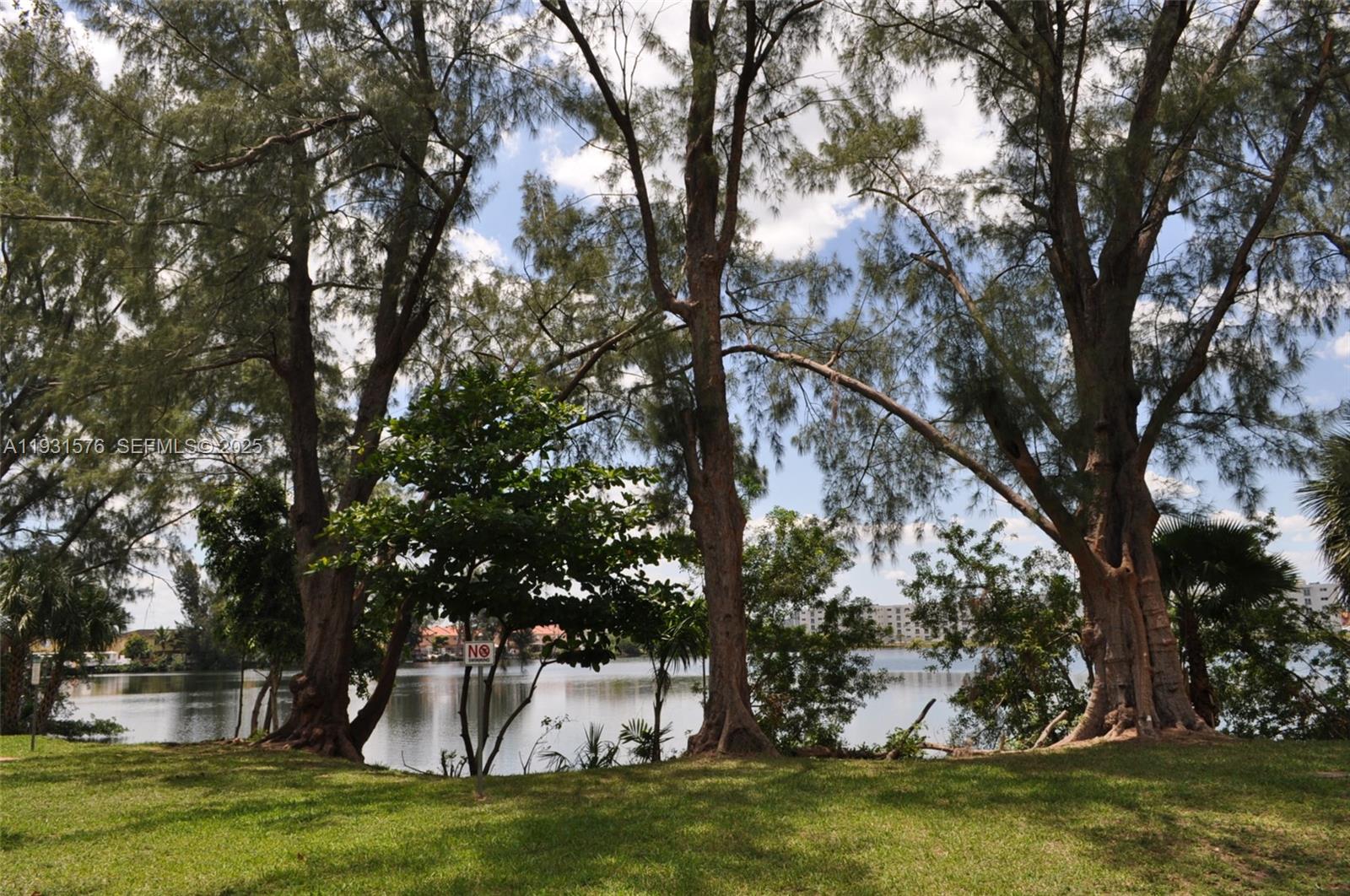 SAMARI LAKE EAST CONDO - Residential Lease