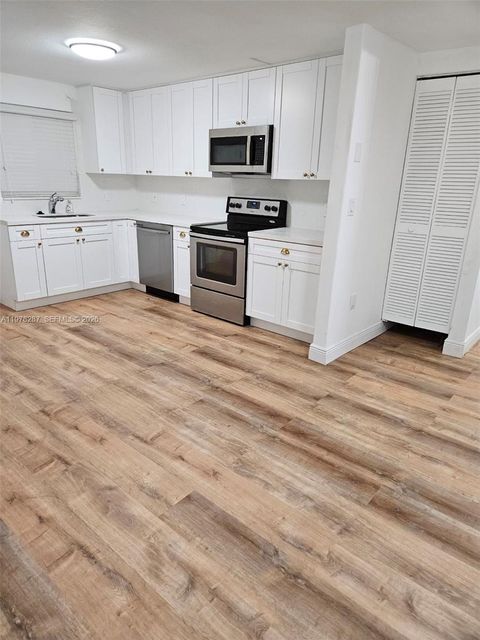 2641 SW 31st Ave Miami FL 33133