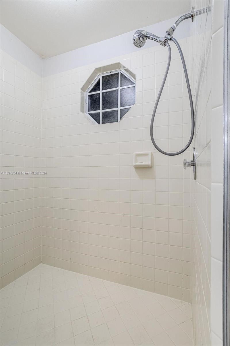 PLUM AT BOCA POINTE CONDO - Residential