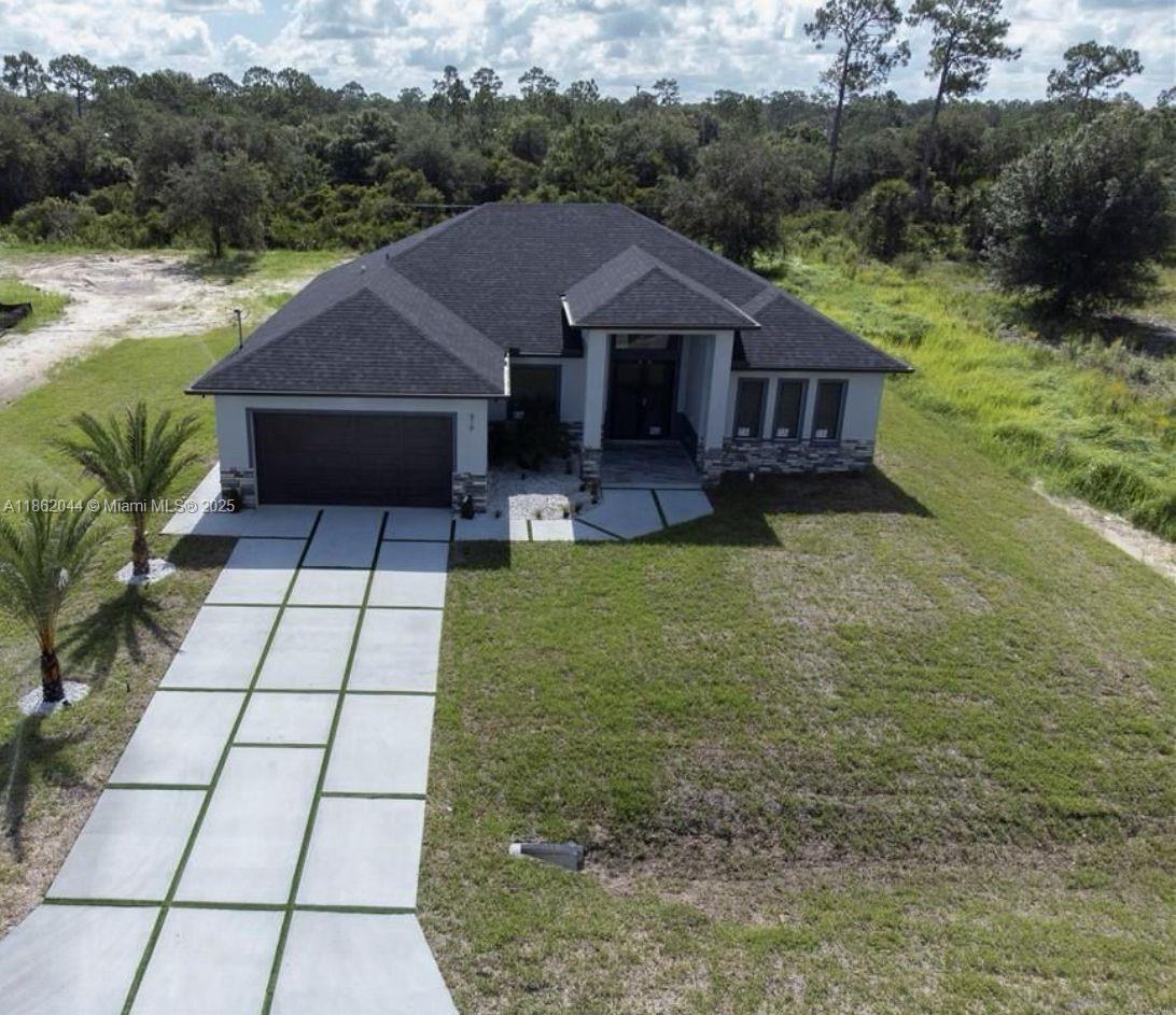 Welcome to this spacious 4-bedroom, 2-bathroom home for rent in Lehigh Acres! This property features an open floor plan with a bright living area, a modern kitchen with plenty of cabinet space, and a dedicated laundry room. The master suite includes 2 walk-in closets and private bath. Enjoy a large yard with plenty of space for outdoor activities and family gatherings. Conveniently located near schools, shopping, and major roadways.
Move-in ready and well-maintained – perfect for families or professionals looking for comfort and convenience in a quiet neighborhood.