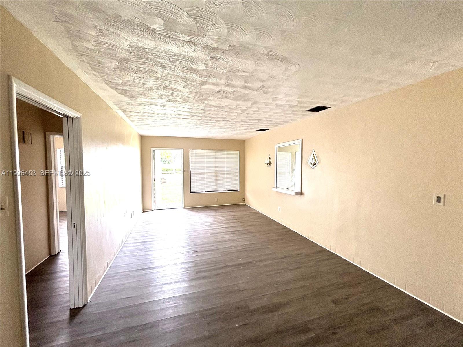 WOODHAVEN AMENDED PLAT - Residential Lease