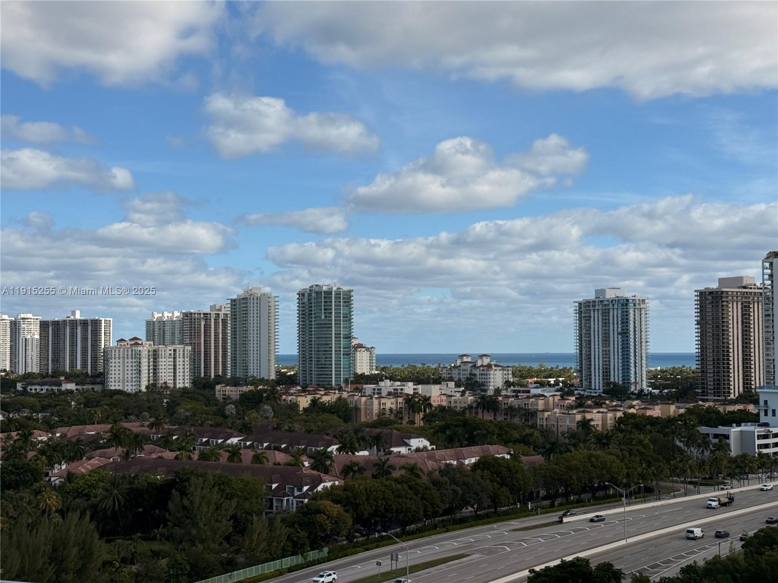 PARC CENTRAL AVENTURA EAS - Residential Lease