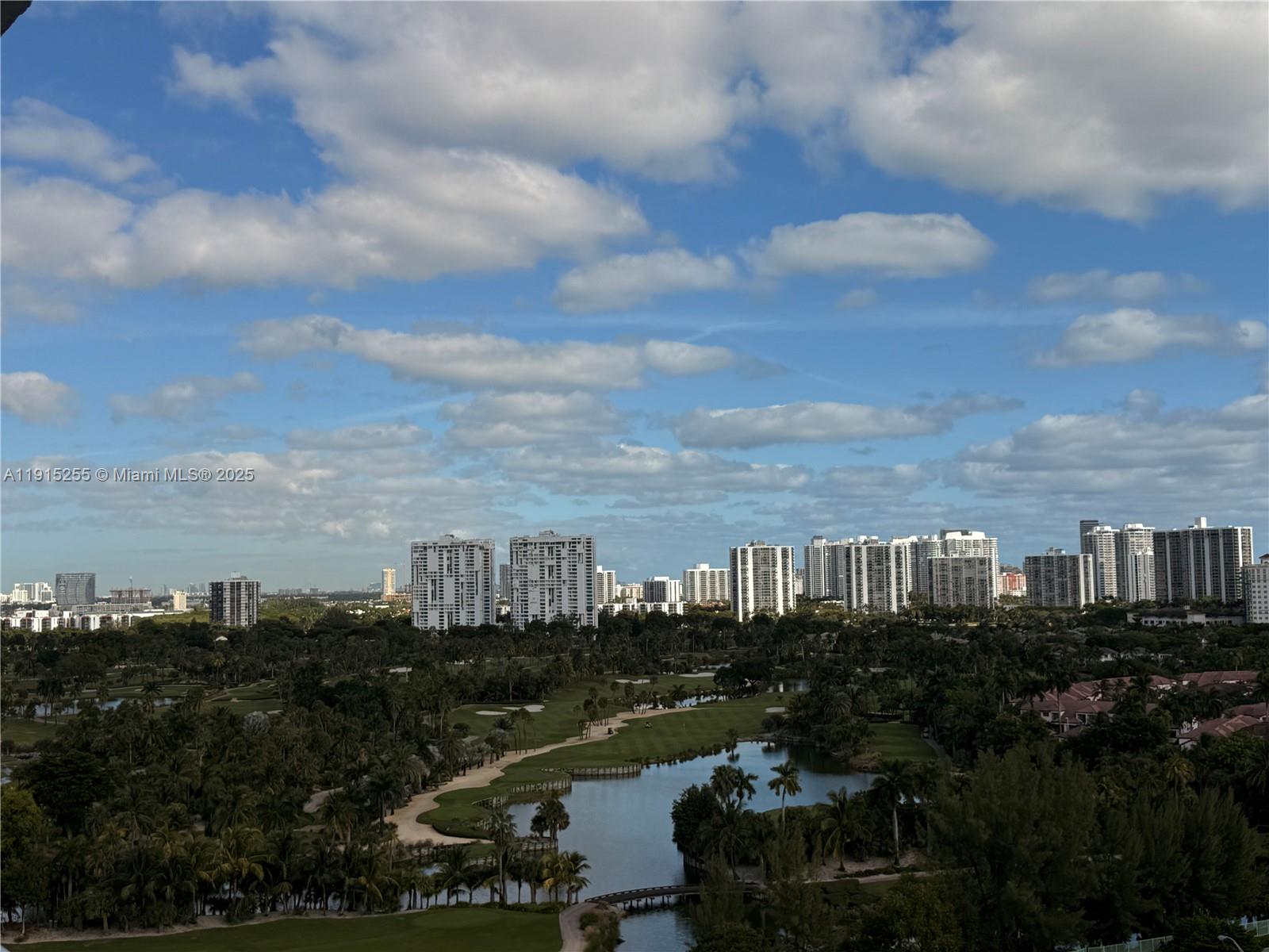 PARC CENTRAL AVENTURA EAS - Residential Lease