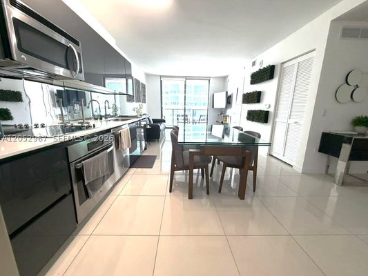 31 SE 6TH ST APT 2604, MIAMI, FL 33131 - Image 93a93d2eeb278f000a3a548ec2a48515/1585196154