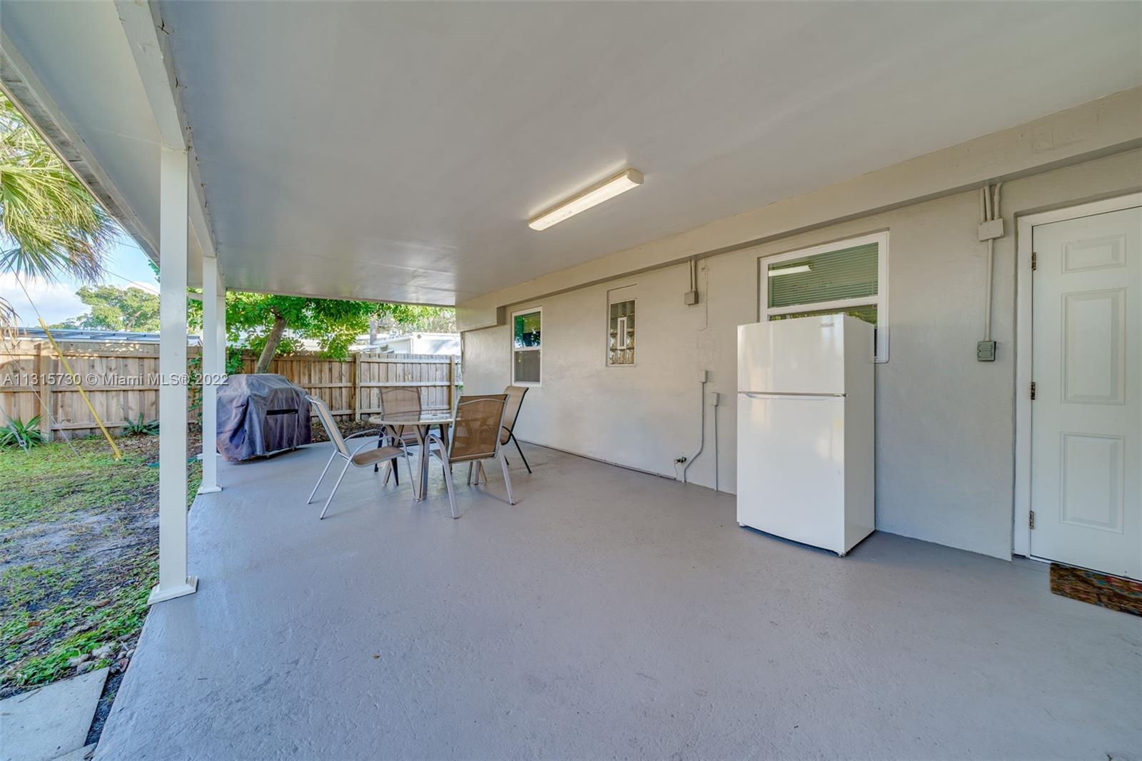 POMPANO BEACH HIGHLANDS - Residential