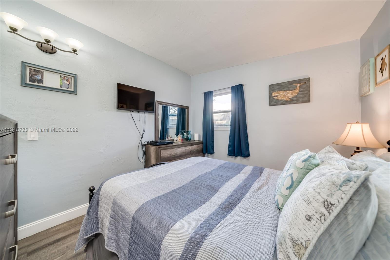 POMPANO BEACH HIGHLANDS - Residential