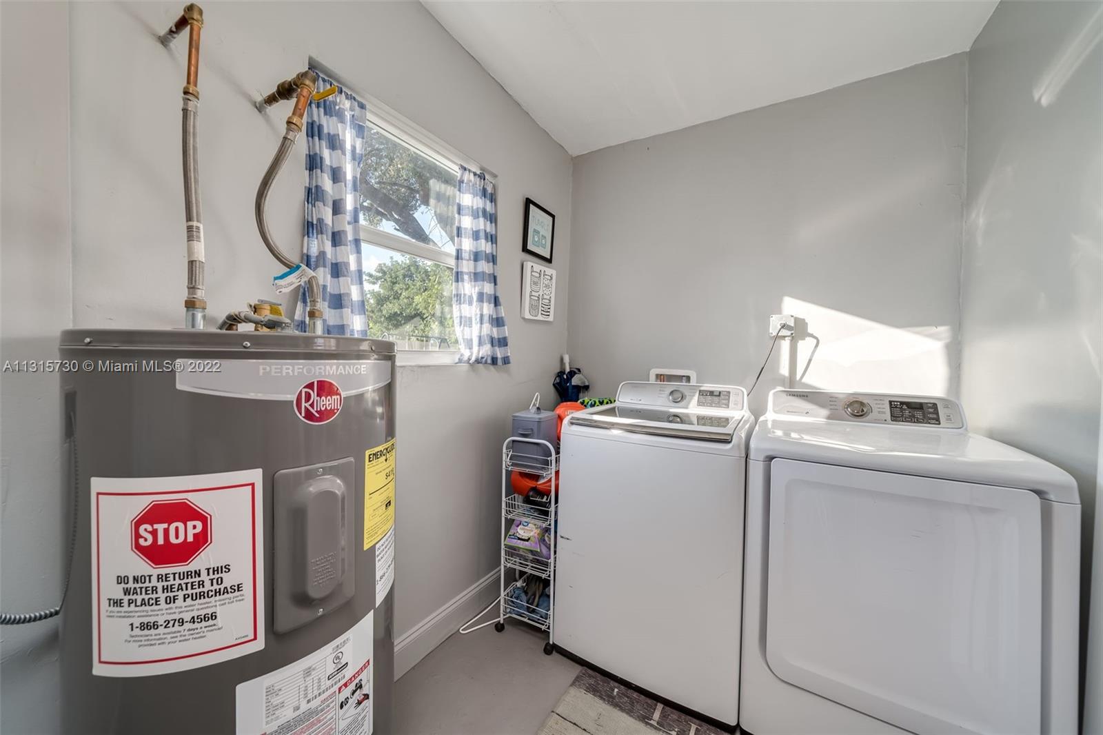 POMPANO BEACH HIGHLANDS - Residential