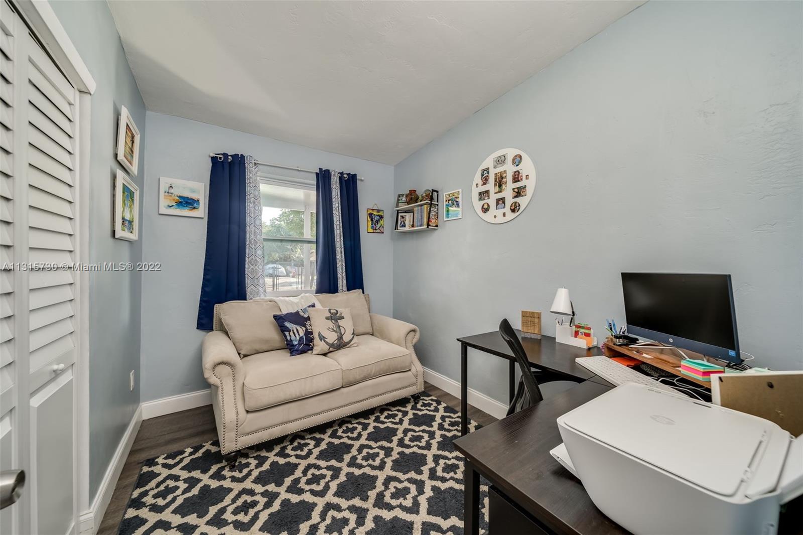 POMPANO BEACH HIGHLANDS - Residential