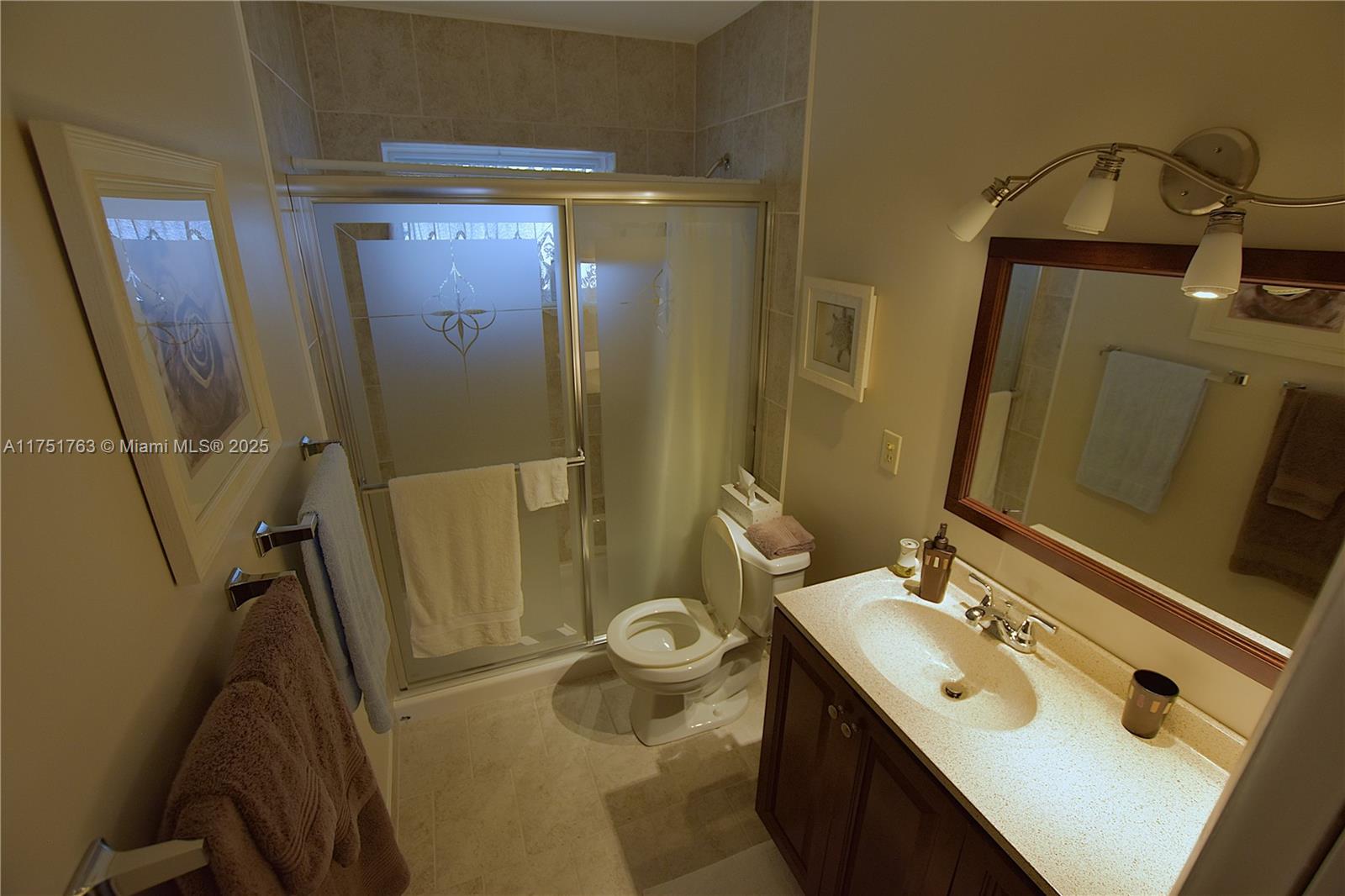 CRESTHAVEN VILLAS 16 COND - Residential