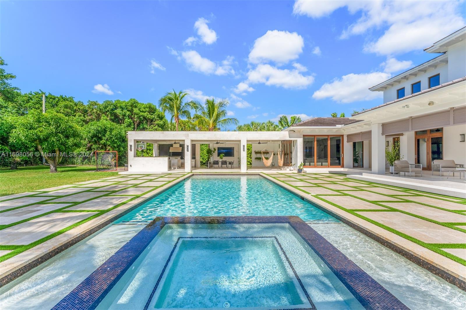 STRITTER ESTATES - Residential