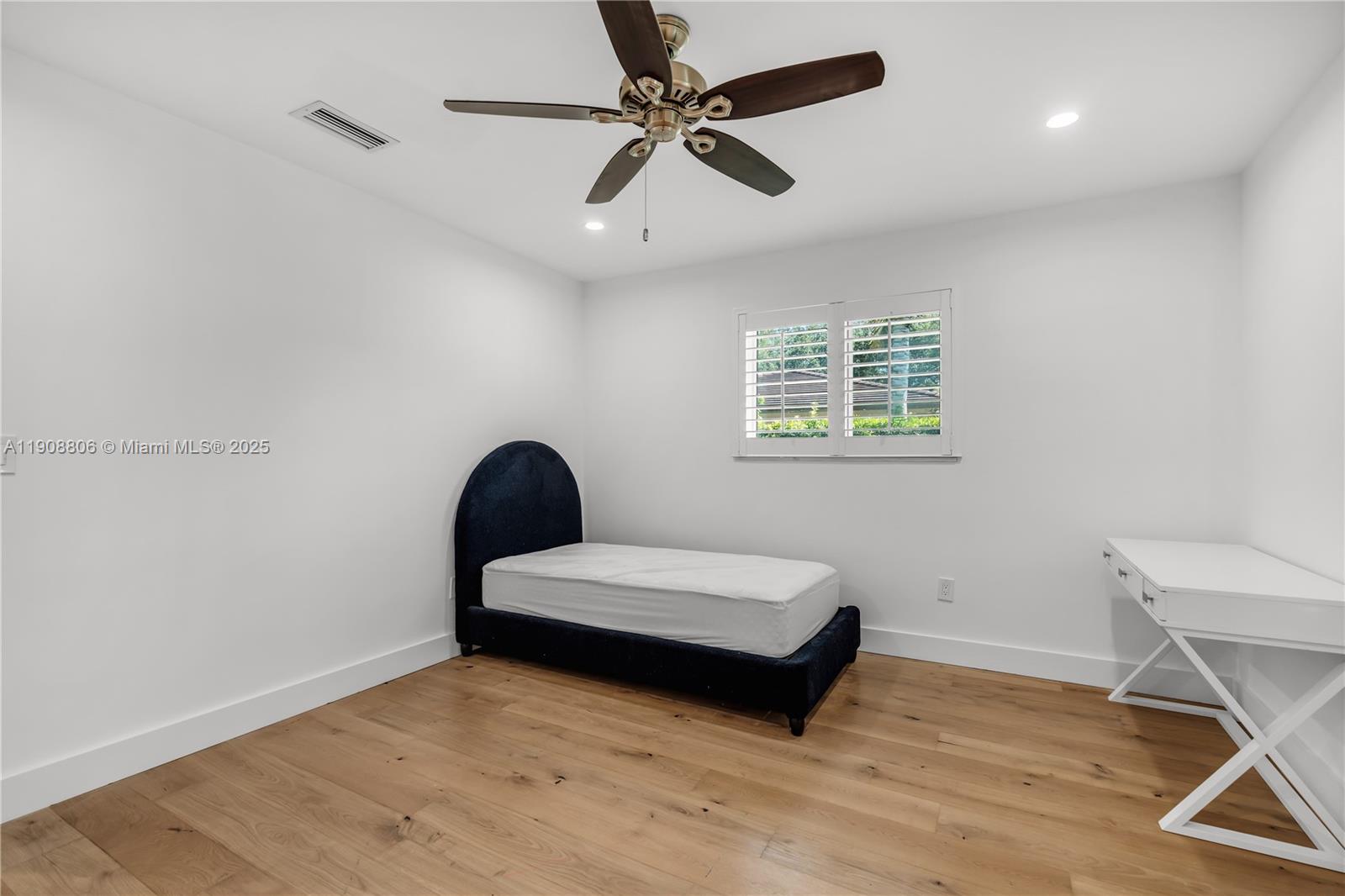 HILLARY ESTATES FIRST ADD - Residential