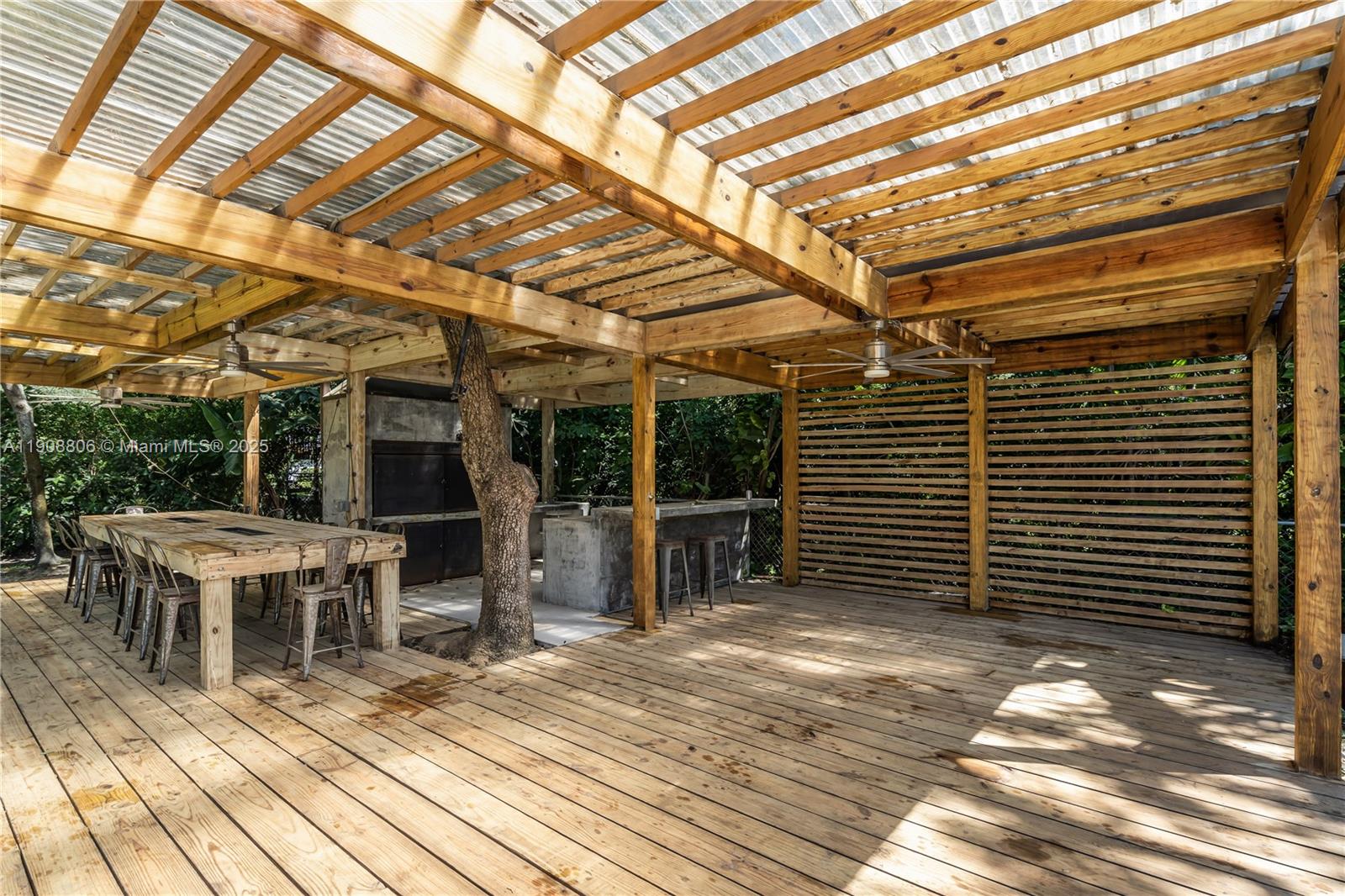 HILLARY ESTATES FIRST ADD - Residential