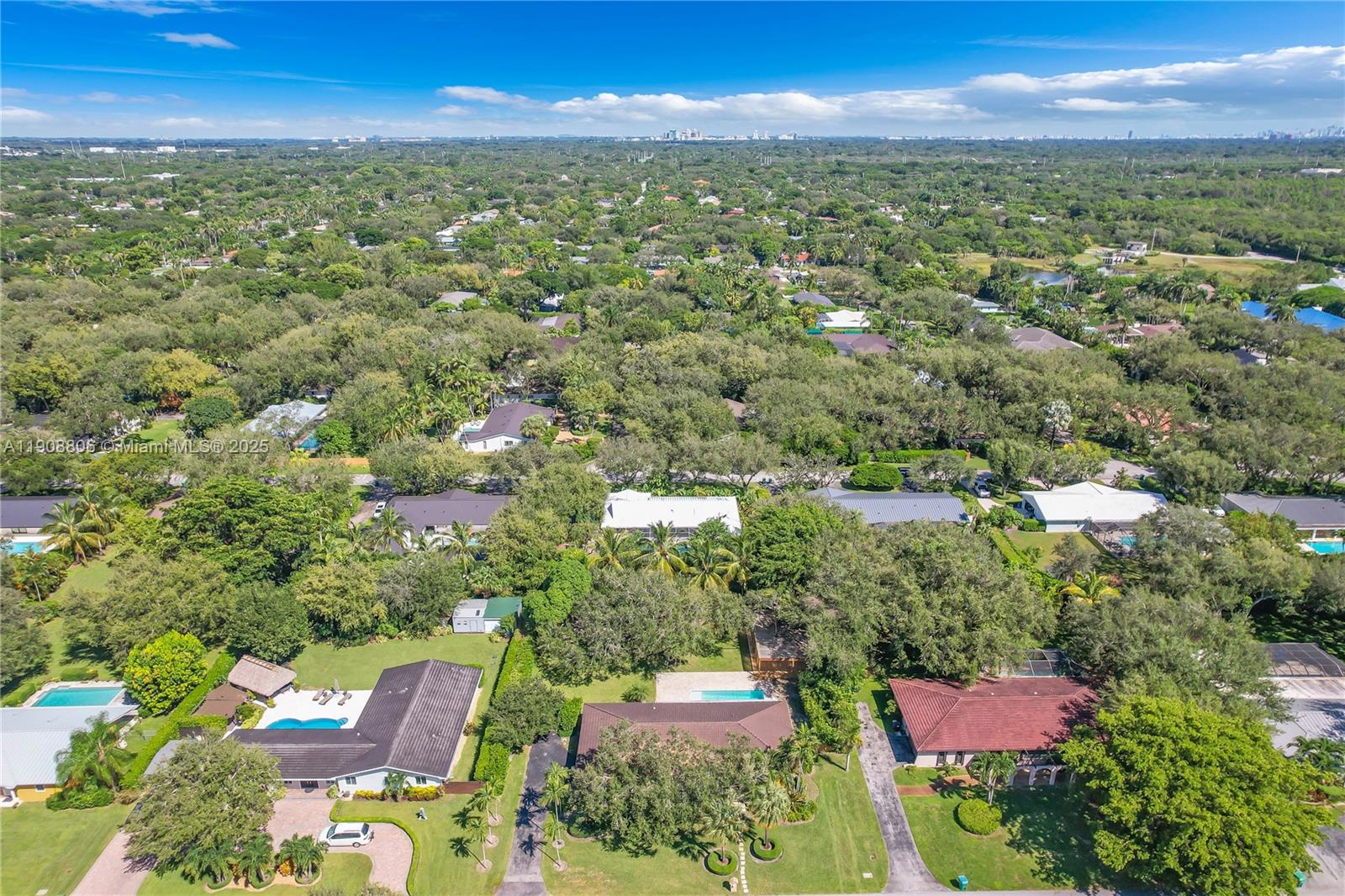 HILLARY ESTATES FIRST ADD - Residential