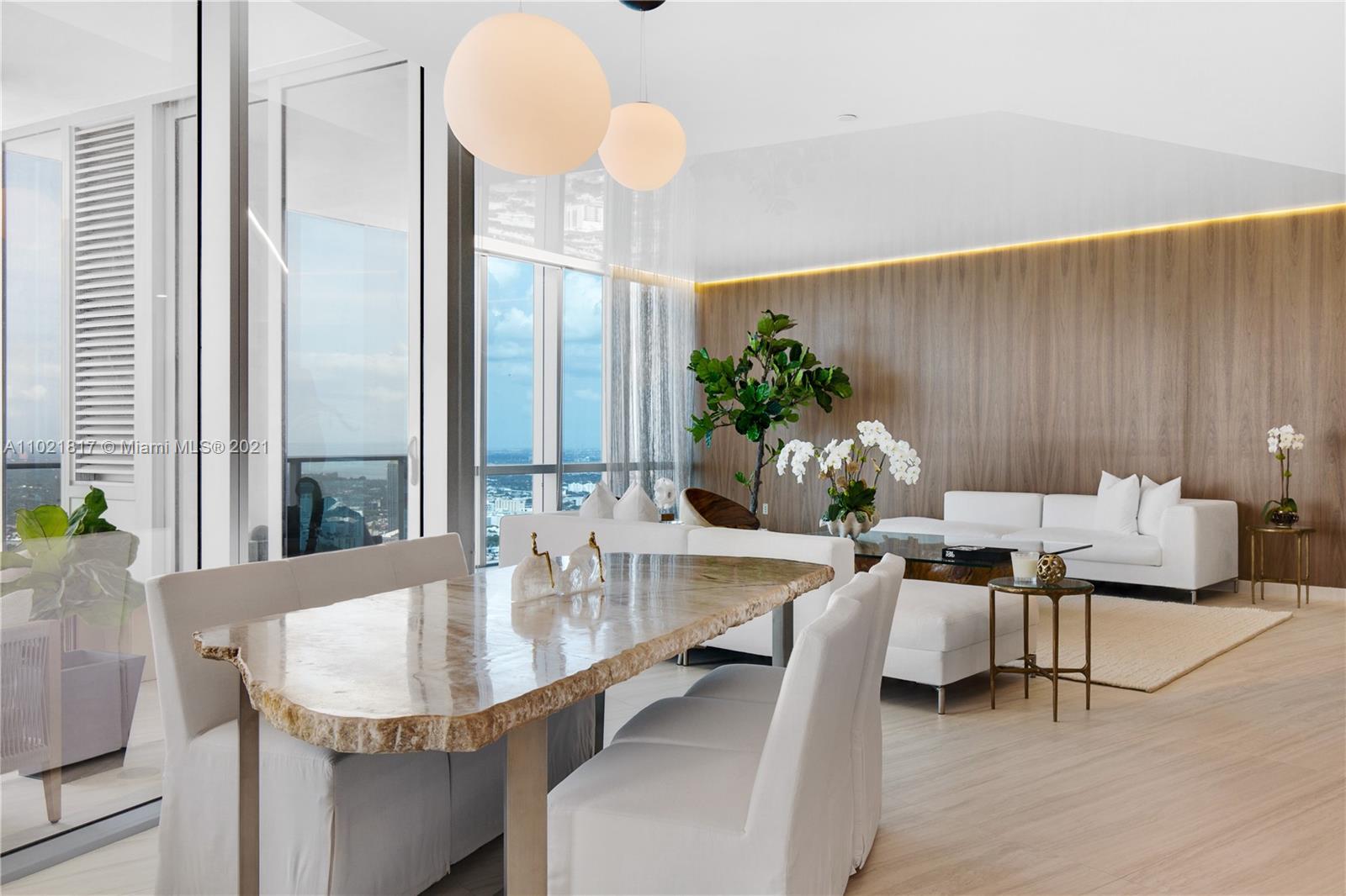 Paramount - Residential