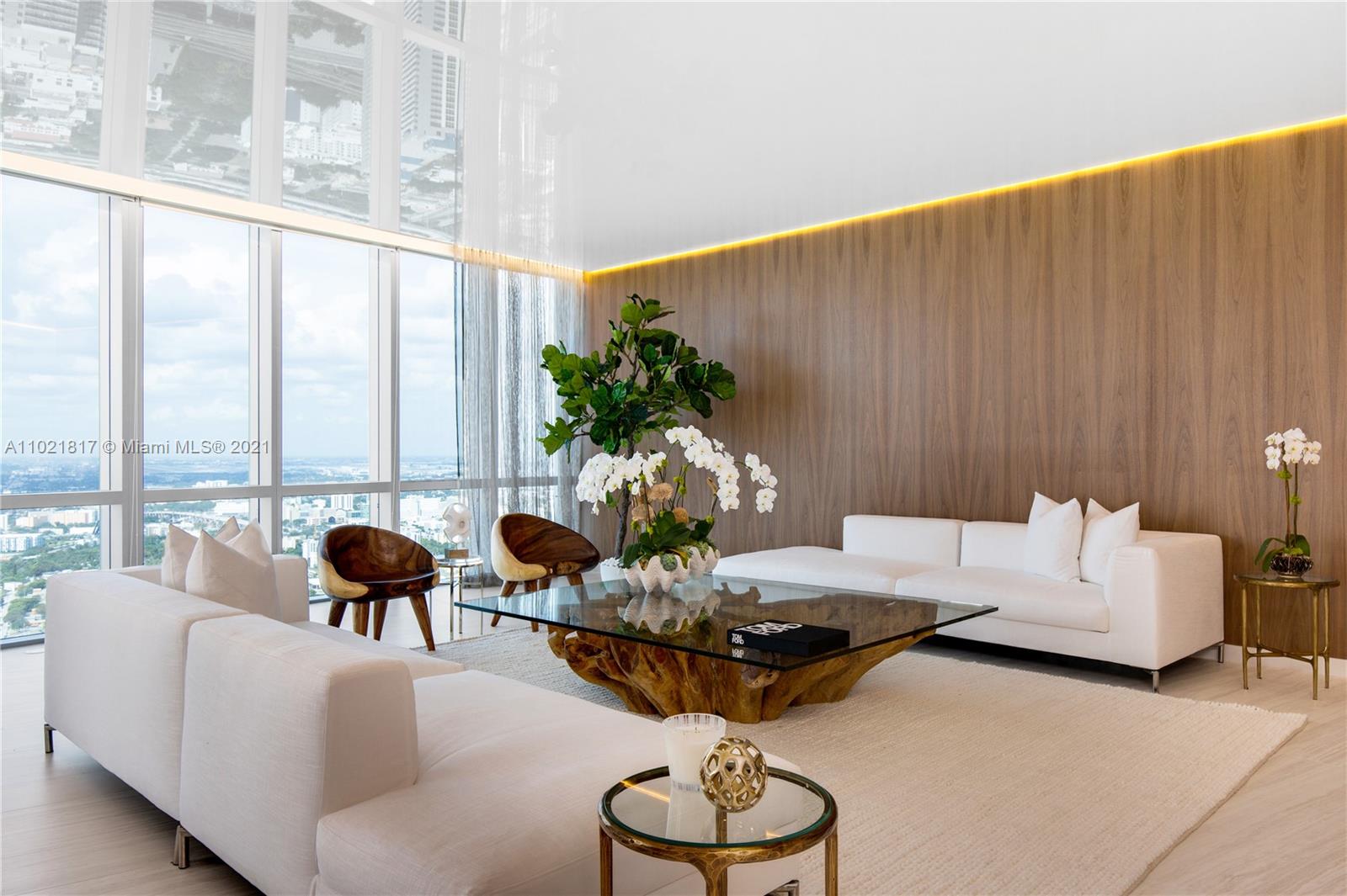Paramount - Residential