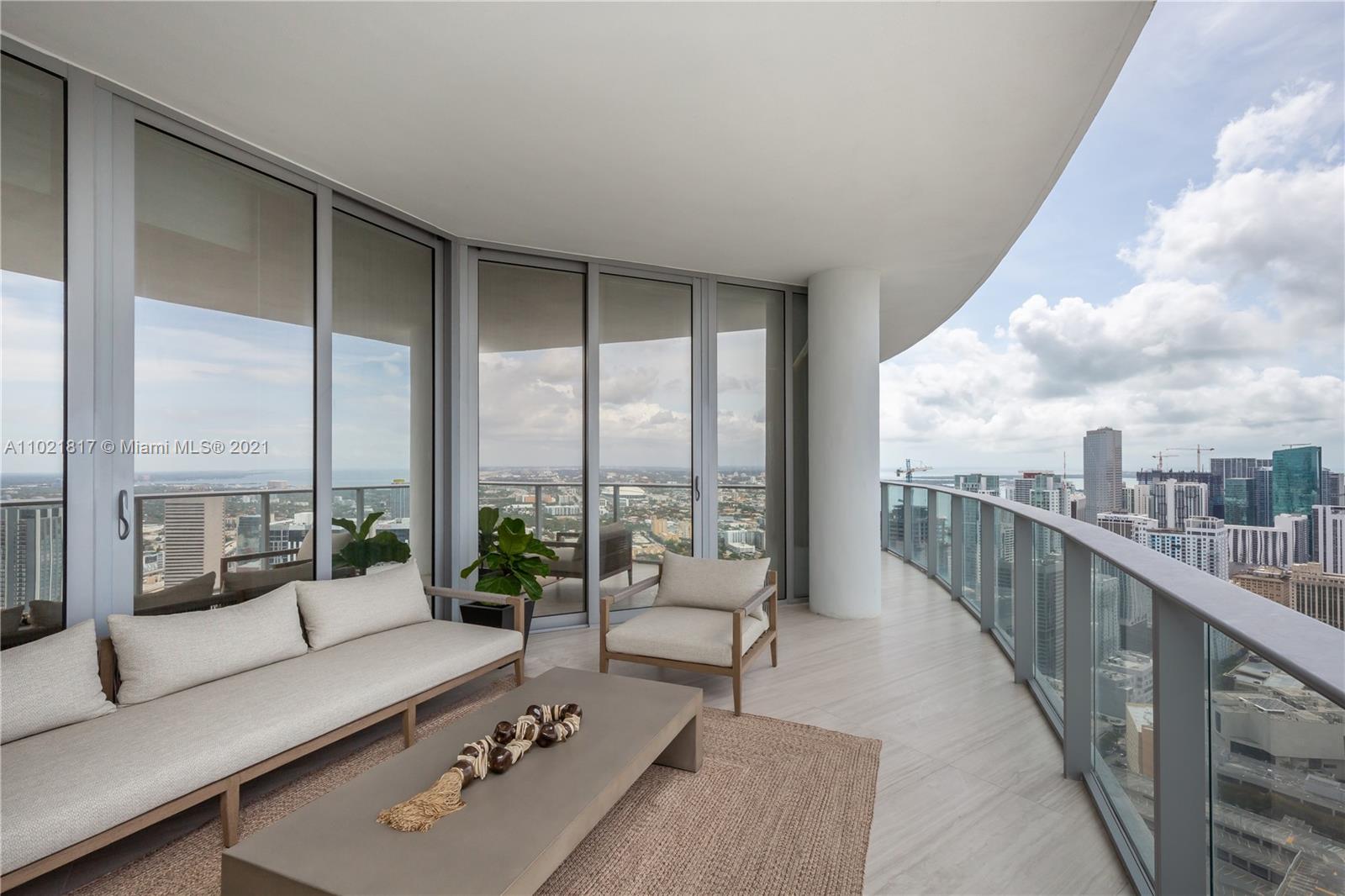 Paramount - Residential