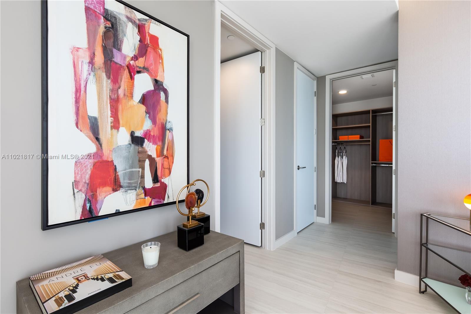 Paramount - Residential