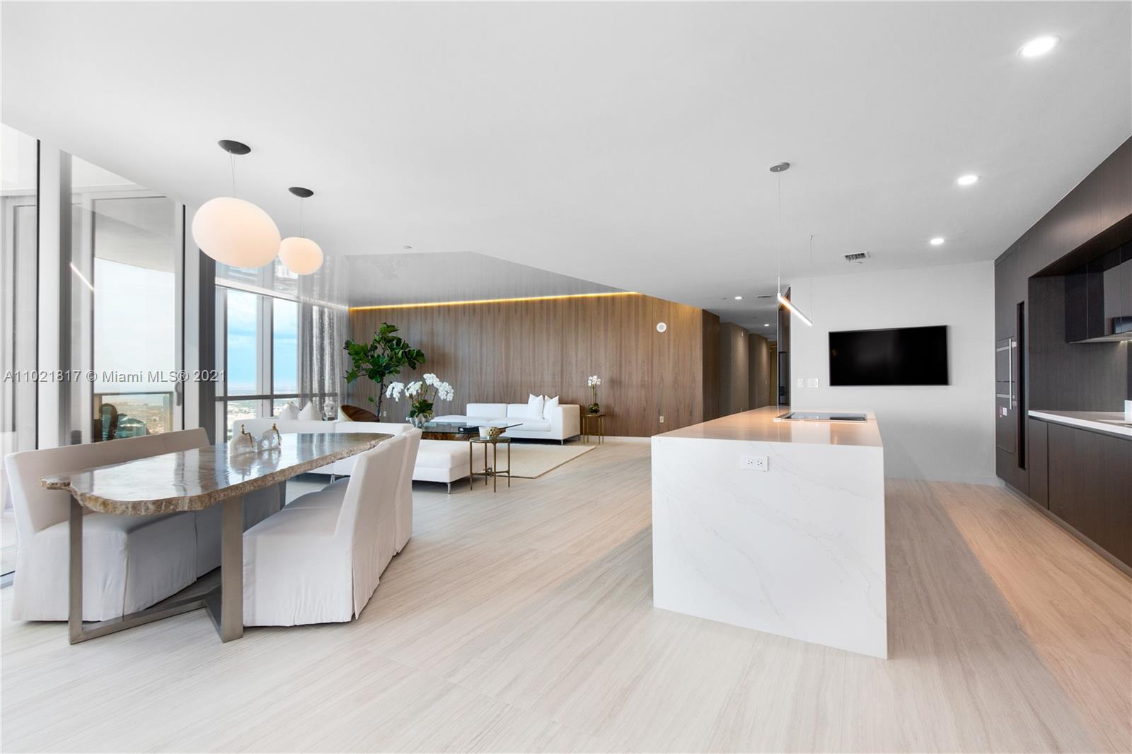 Paramount - Residential