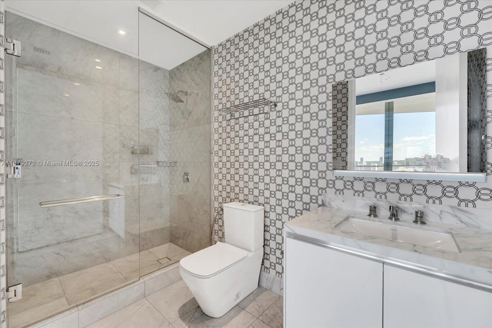 JADE SIGNATURE CONDO - Residential Lease