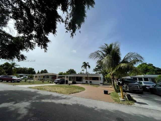 View photos, virtual tours, details... 6141 Wiley St
