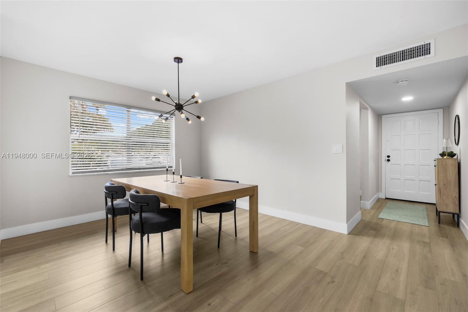 INVERRARY COUNTRY CLUB - Residential