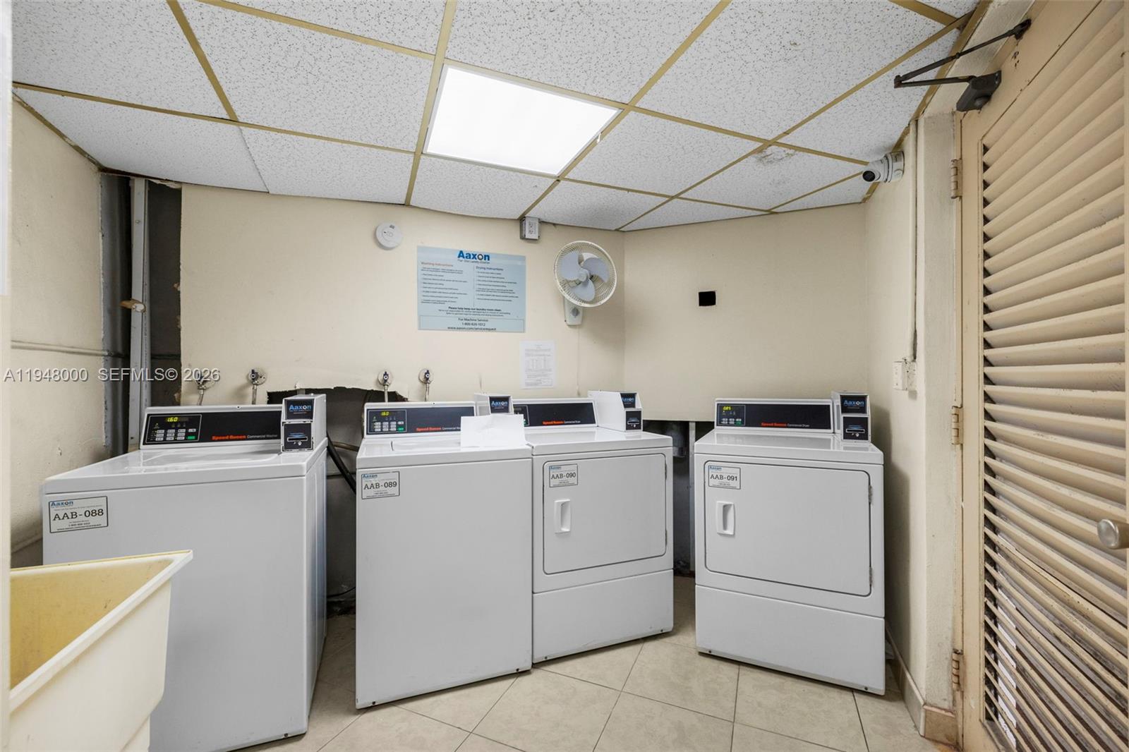 INVERRARY COUNTRY CLUB - Residential