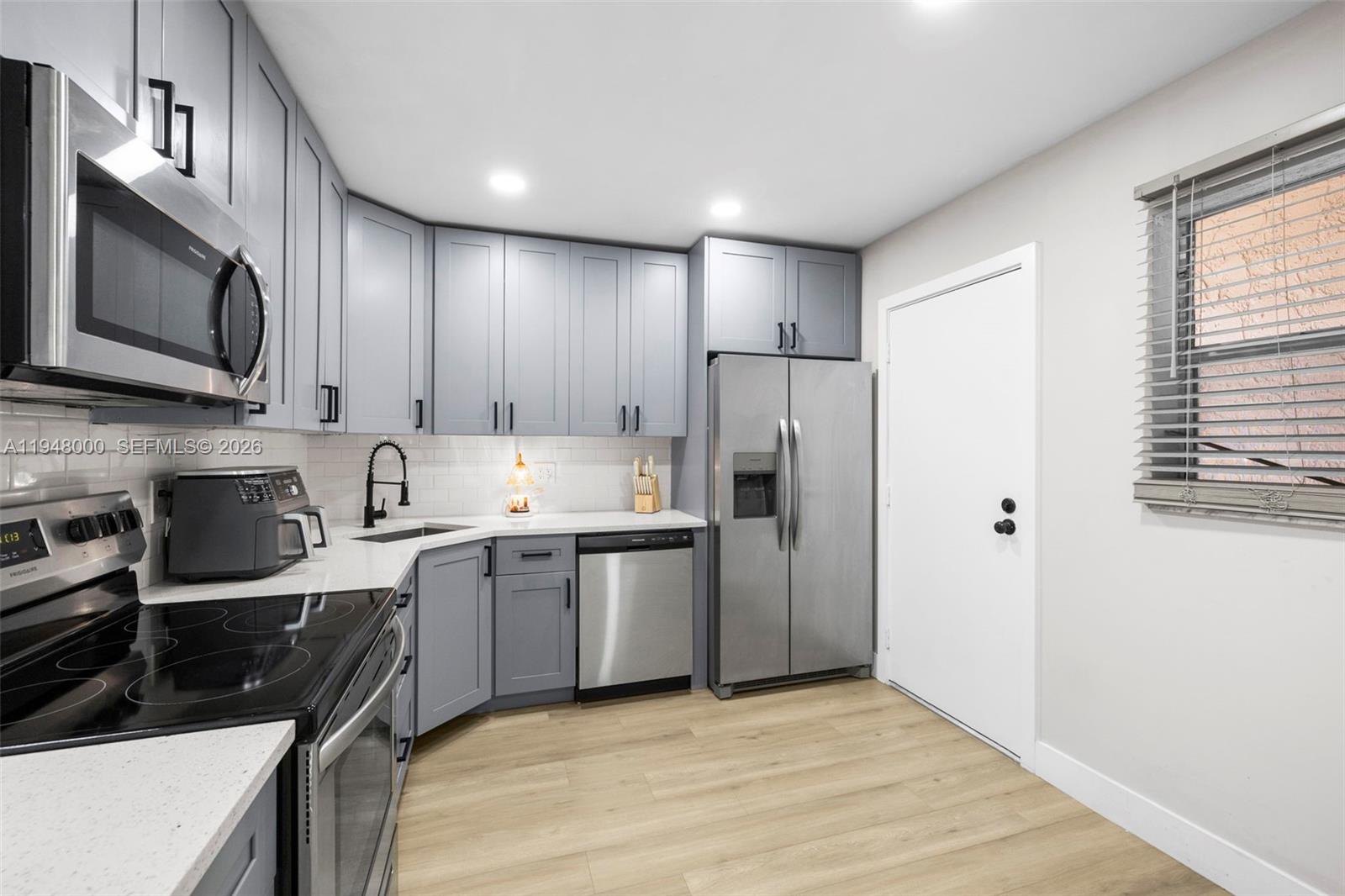 INVERRARY COUNTRY CLUB - Residential