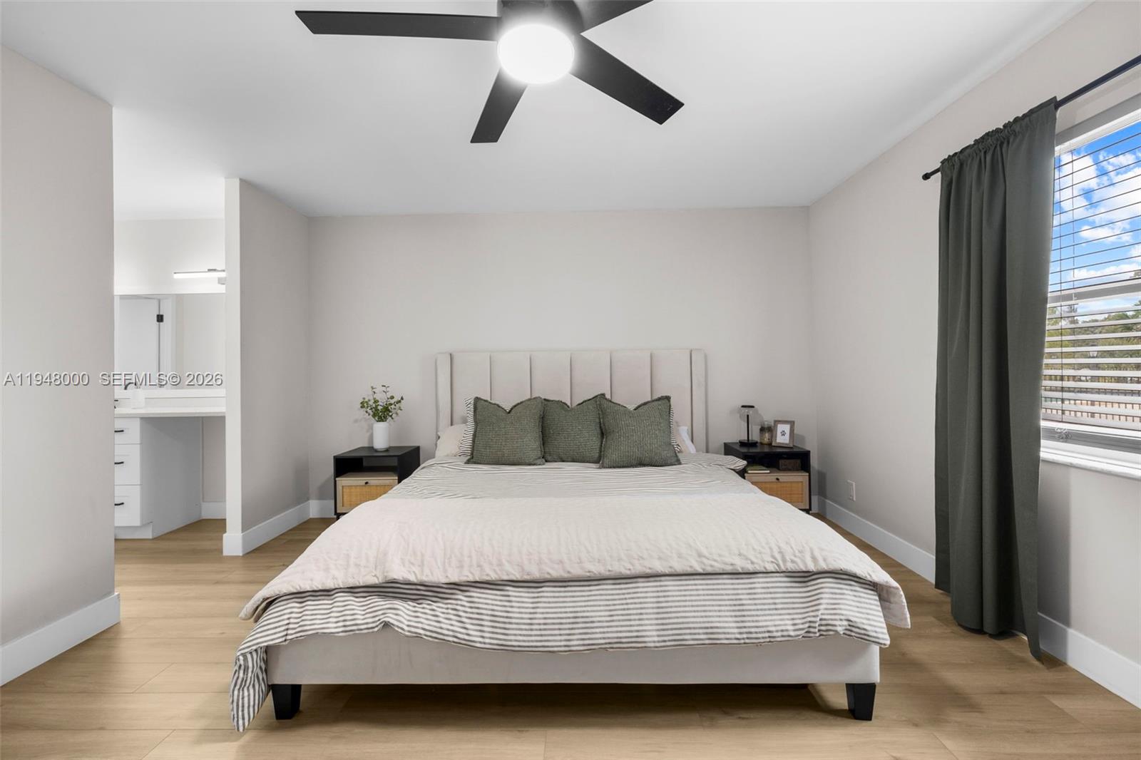 INVERRARY COUNTRY CLUB - Residential