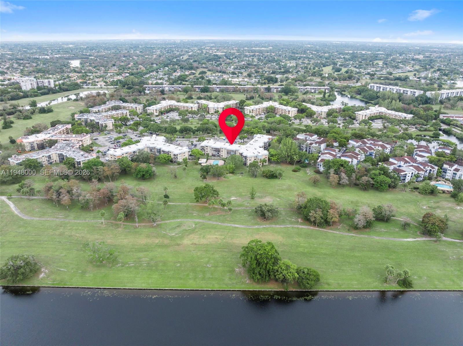 INVERRARY COUNTRY CLUB - Residential