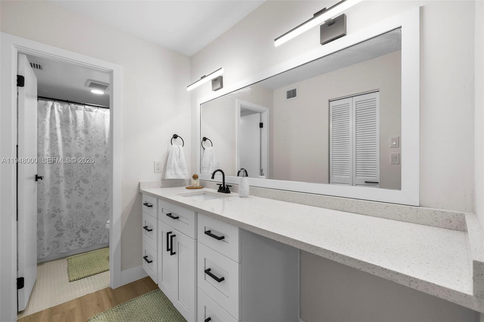 INVERRARY COUNTRY CLUB - Residential