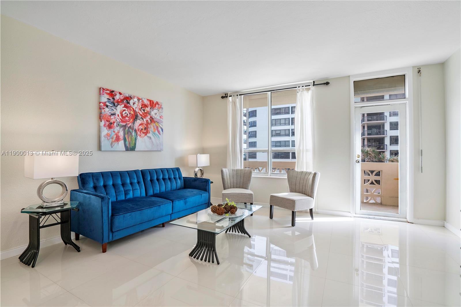 THE PLAZA OF BAL HARBOUR - Residential