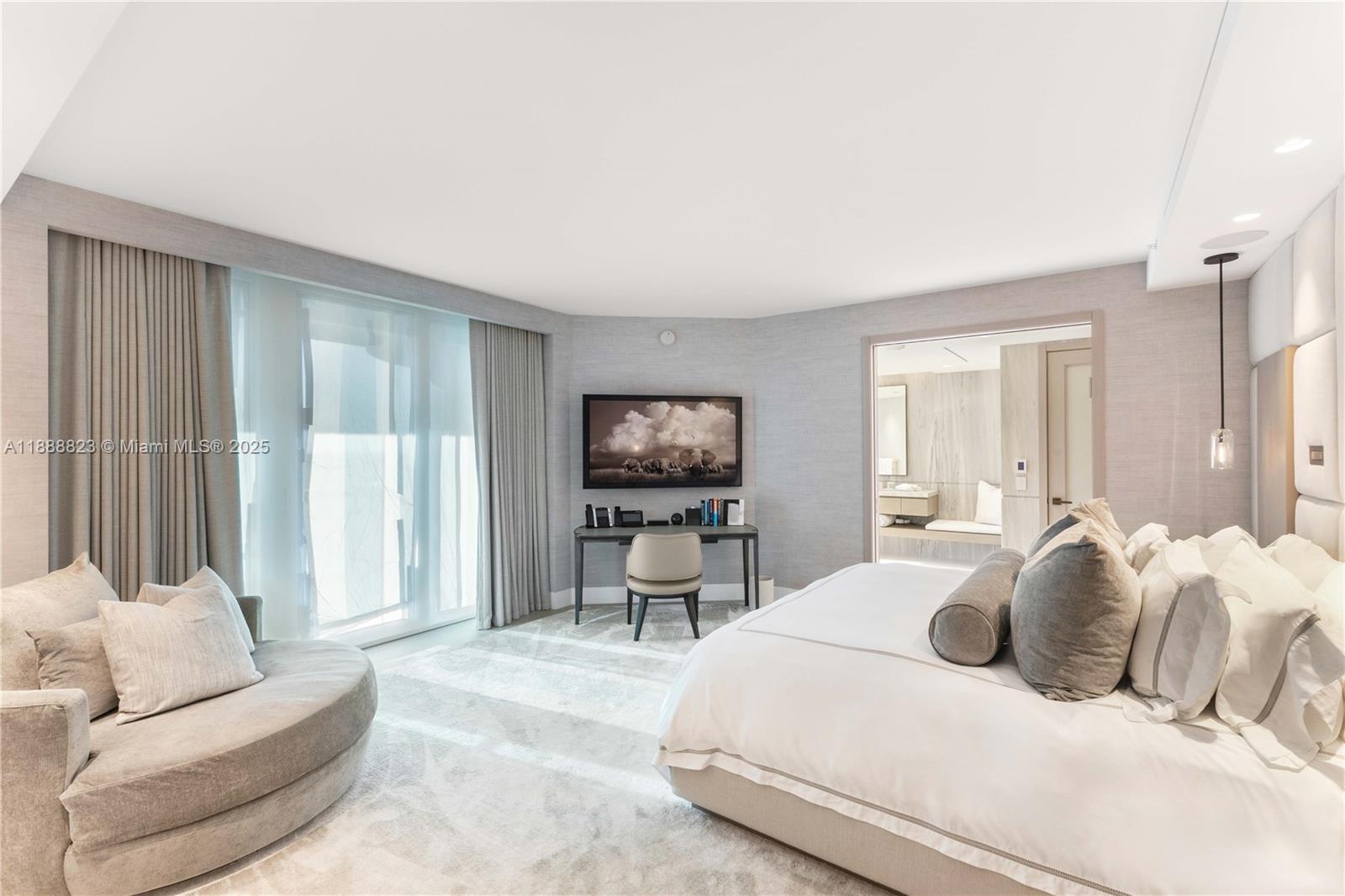 BAL HARBOUR TOWER CONDO - Residential