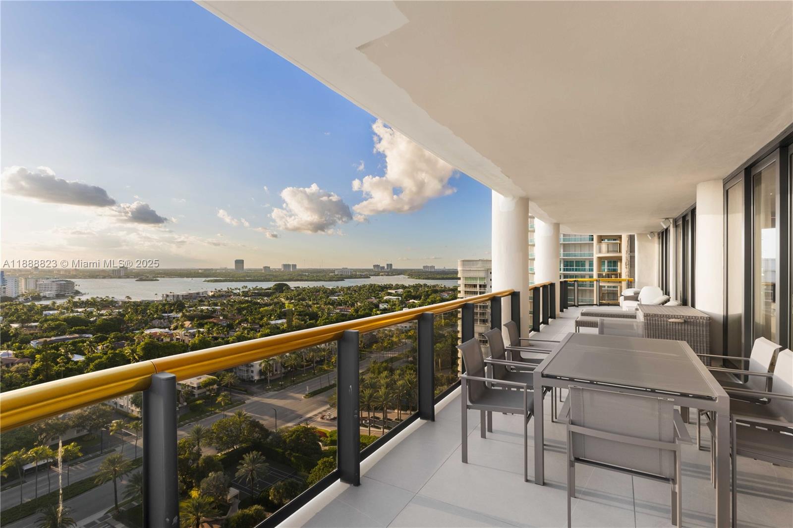 BAL HARBOUR TOWER CONDO - Residential
