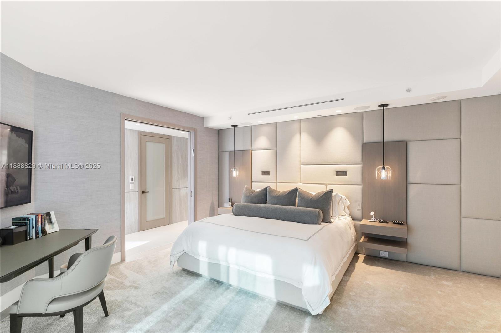 BAL HARBOUR TOWER CONDO - Residential
