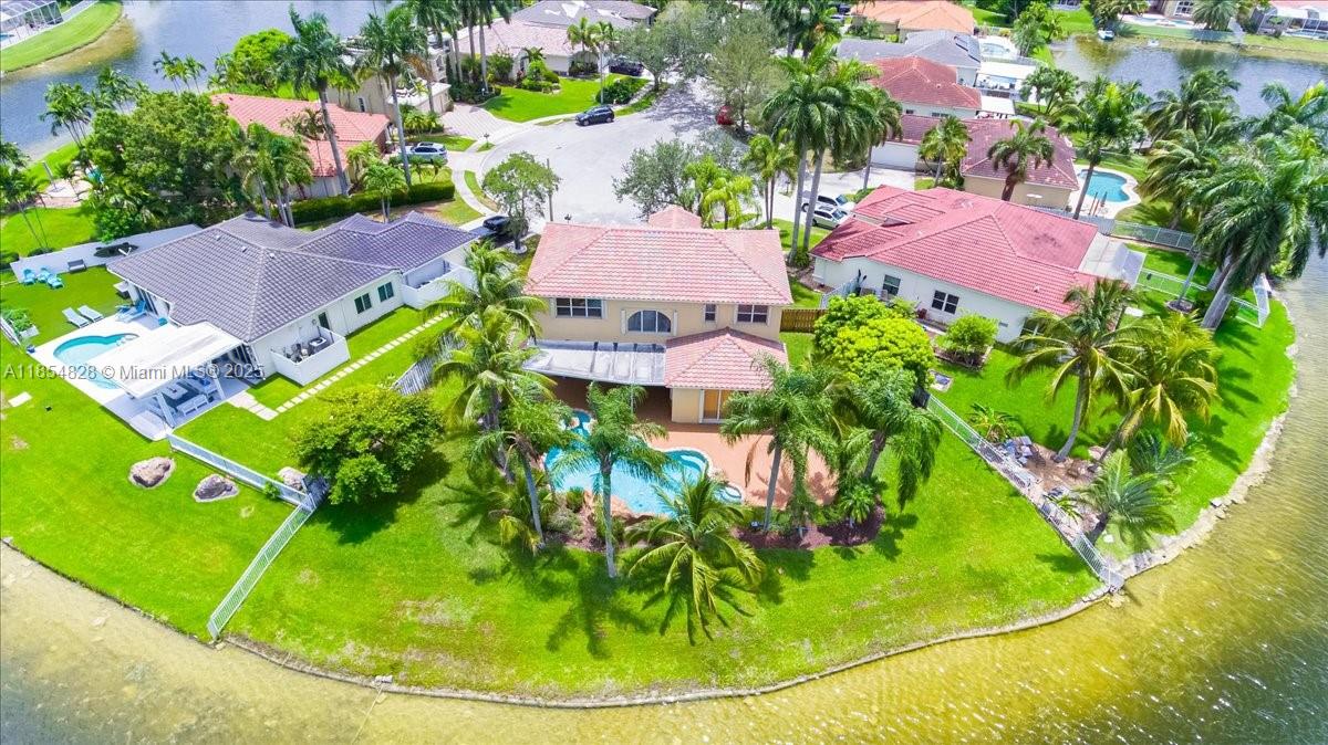 Welcome to this awesome home in Pembroke Pines! This place features 5 bedrooms and 3 bathrooms, with one of those bedrooms conveniently located on the first floor and a bathroom offering direct access to the pool—perfect for guests or anyone seeking a little extra privacy. It’s located in a gated community and tucked away in a cul-de-sac, so you get that added peace and no through traffic.
You also have a two-car garage, plus additional parking spots outside for visitors. The schools in the area are top-rated, and you’ve got everything you need nearby—shopping, parks, you name it.
If you need any tweaks or more details, just let me know, and we’ll fine-tune it. Fast approval