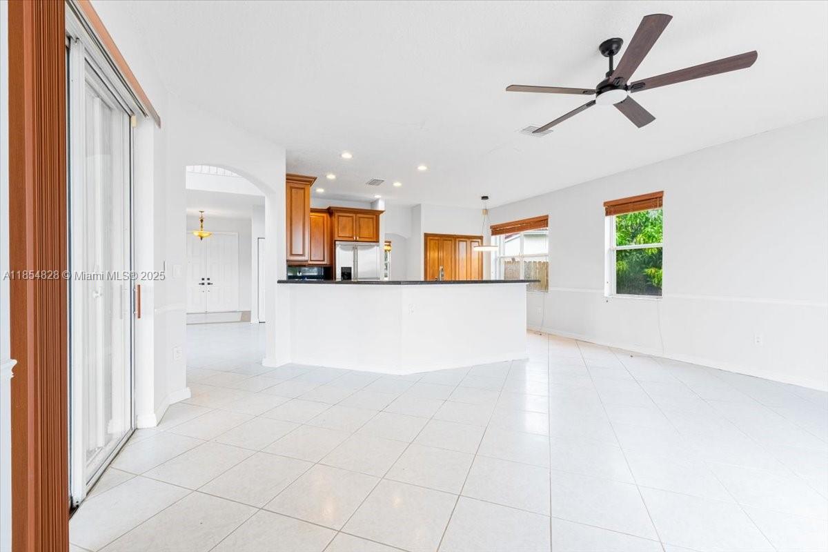 2340 NW 186th Ave