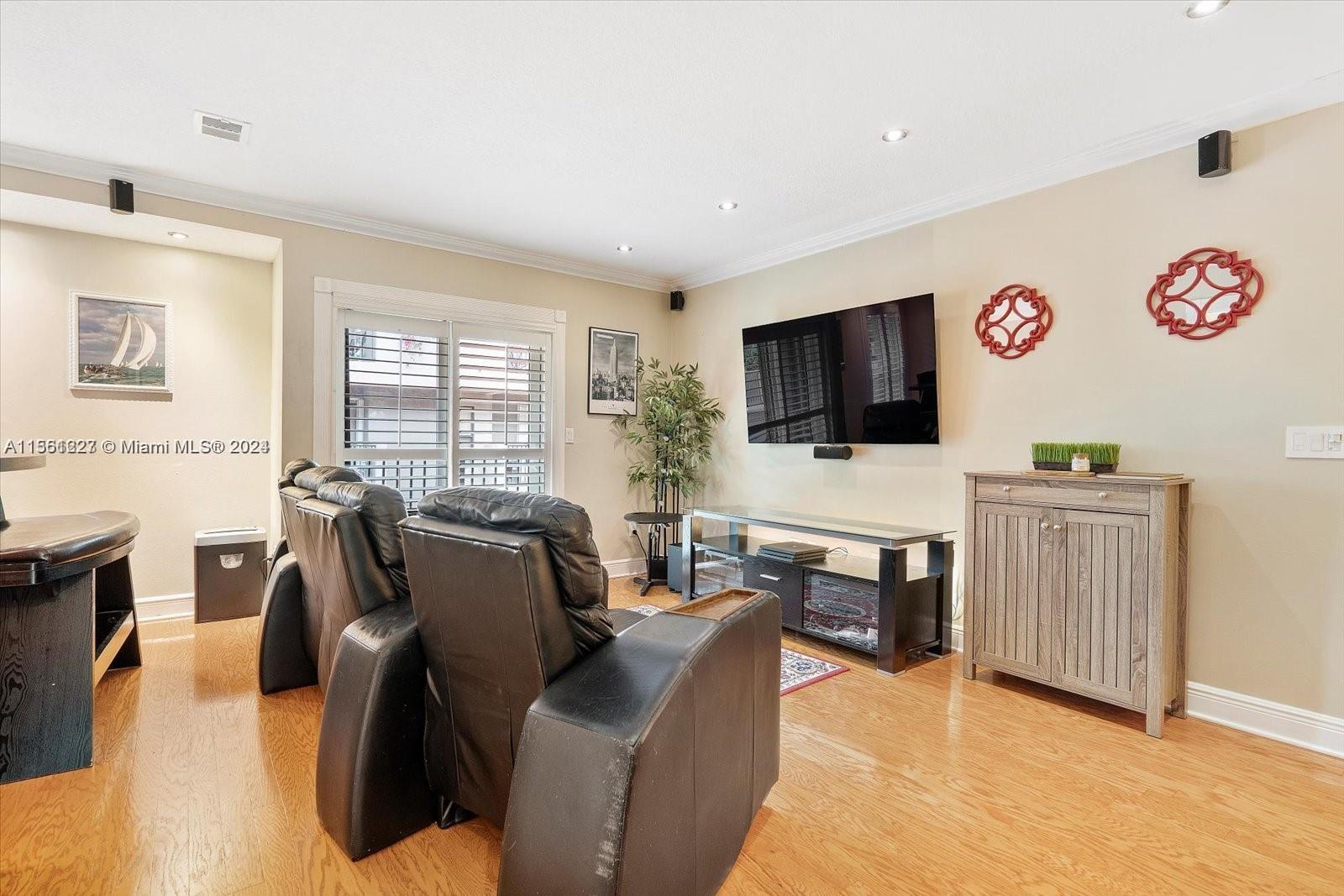 BRIDGEPORT VILLAS CONDO - Residential Lease