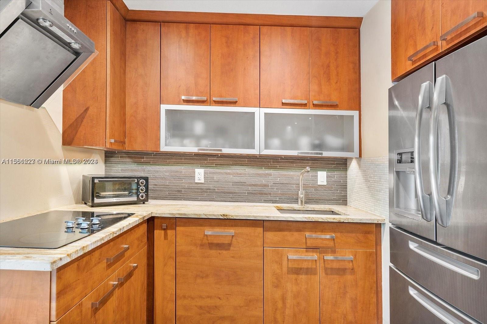 BRIDGEPORT VILLAS CONDO - Residential Lease