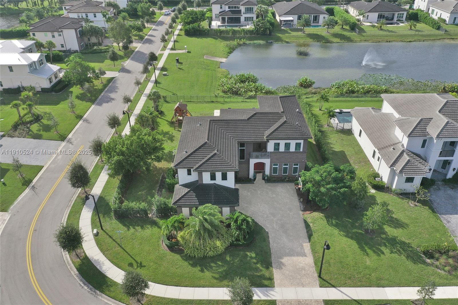 STILLWATER SHORES - Residential