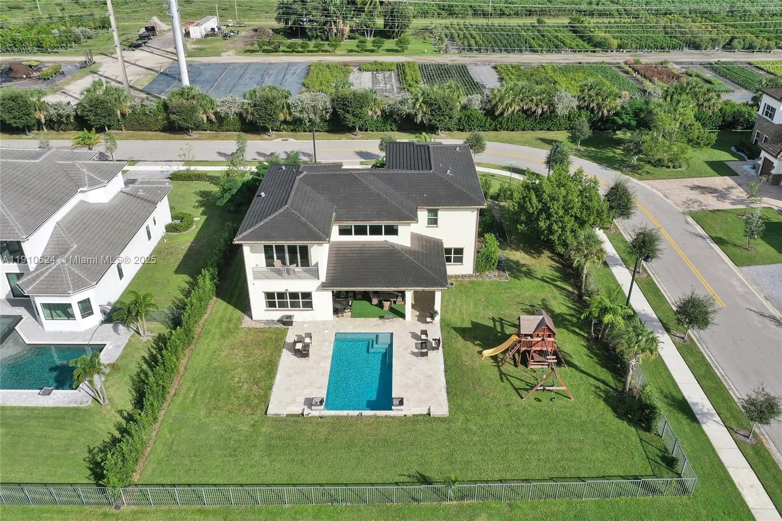 STILLWATER SHORES - Residential