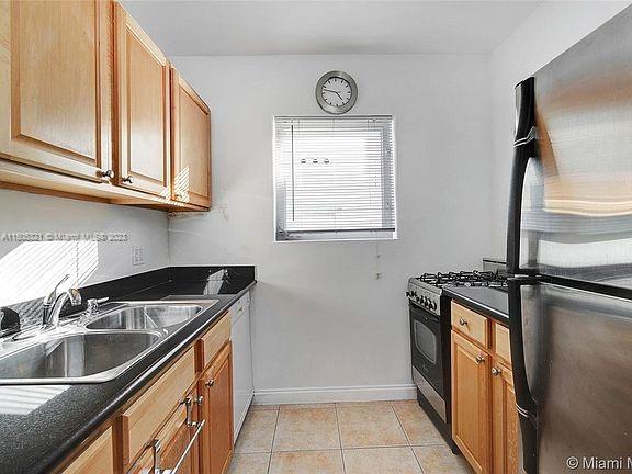 JEFFERSON PLACE CONDO - Residential