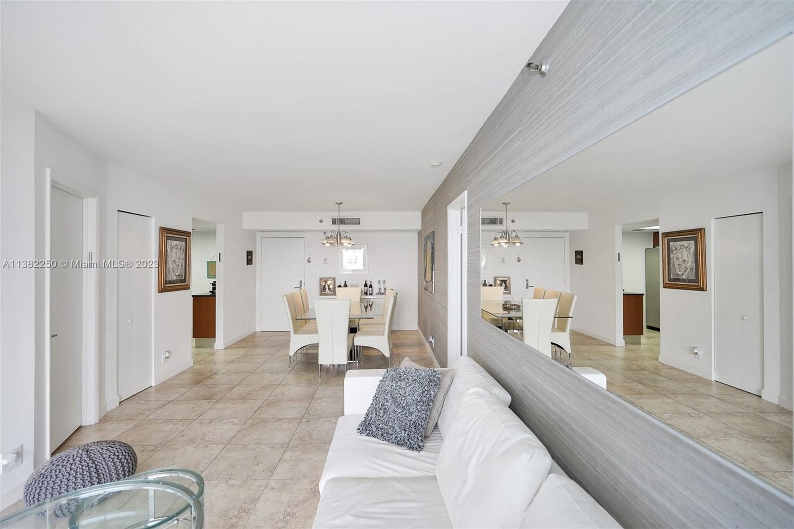 PARC CENTRAL AVENTURA EAS - Residential Lease