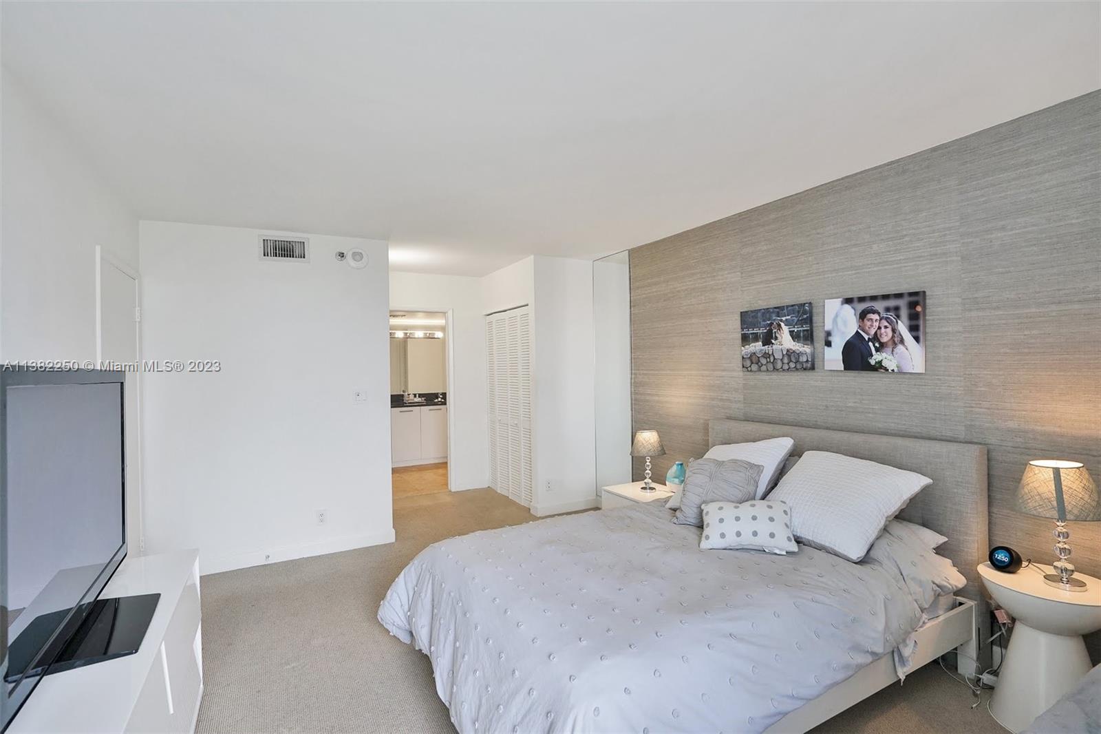 PARC CENTRAL AVENTURA EAS - Residential Lease