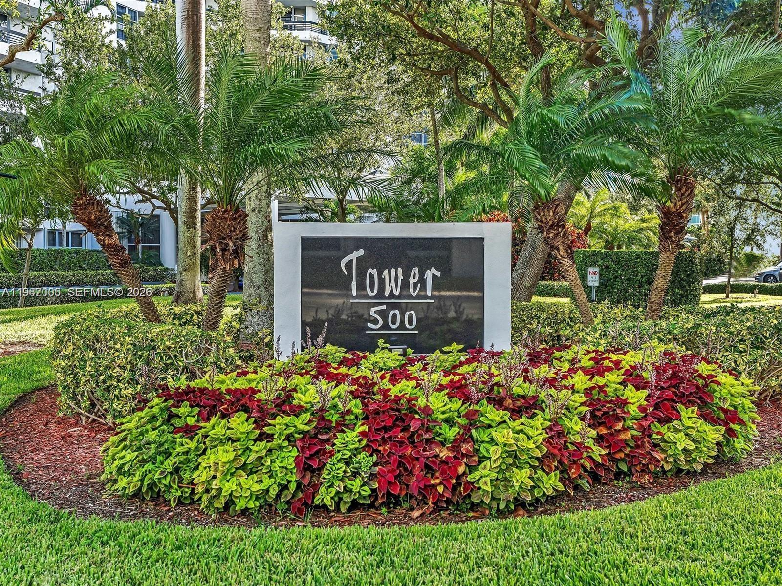 MYSTIC POINTE TOWER 500 C - Residential