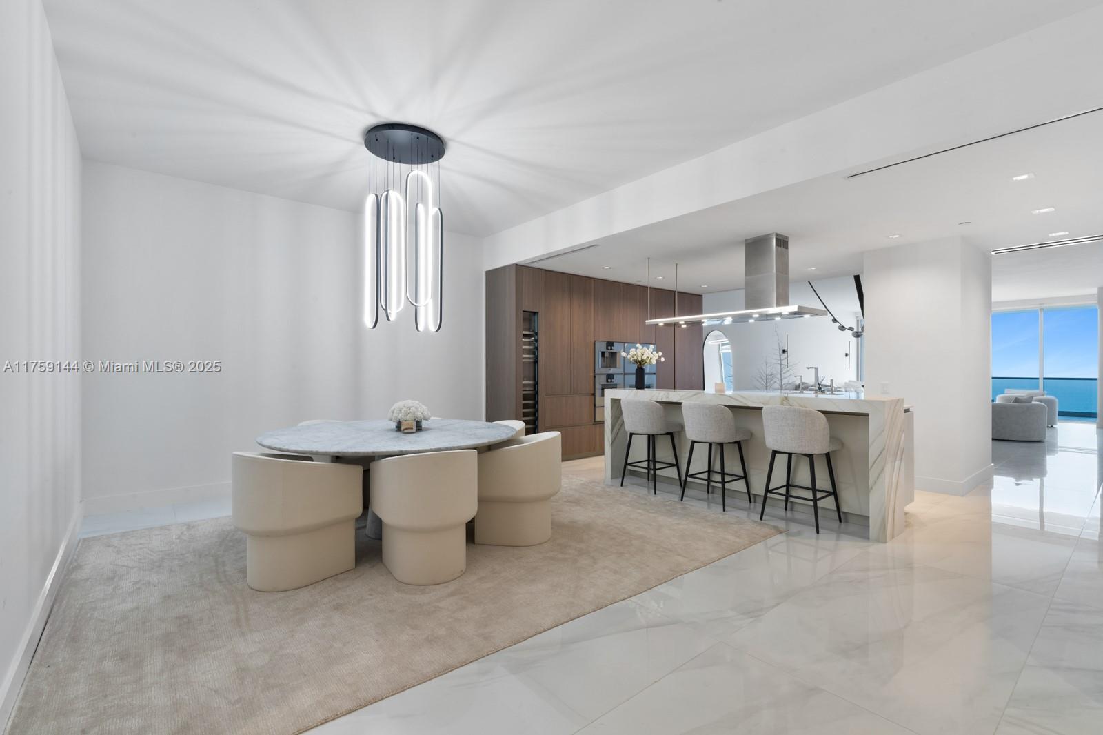 NORTH BISCAYNE BEACH AMEN - Residential