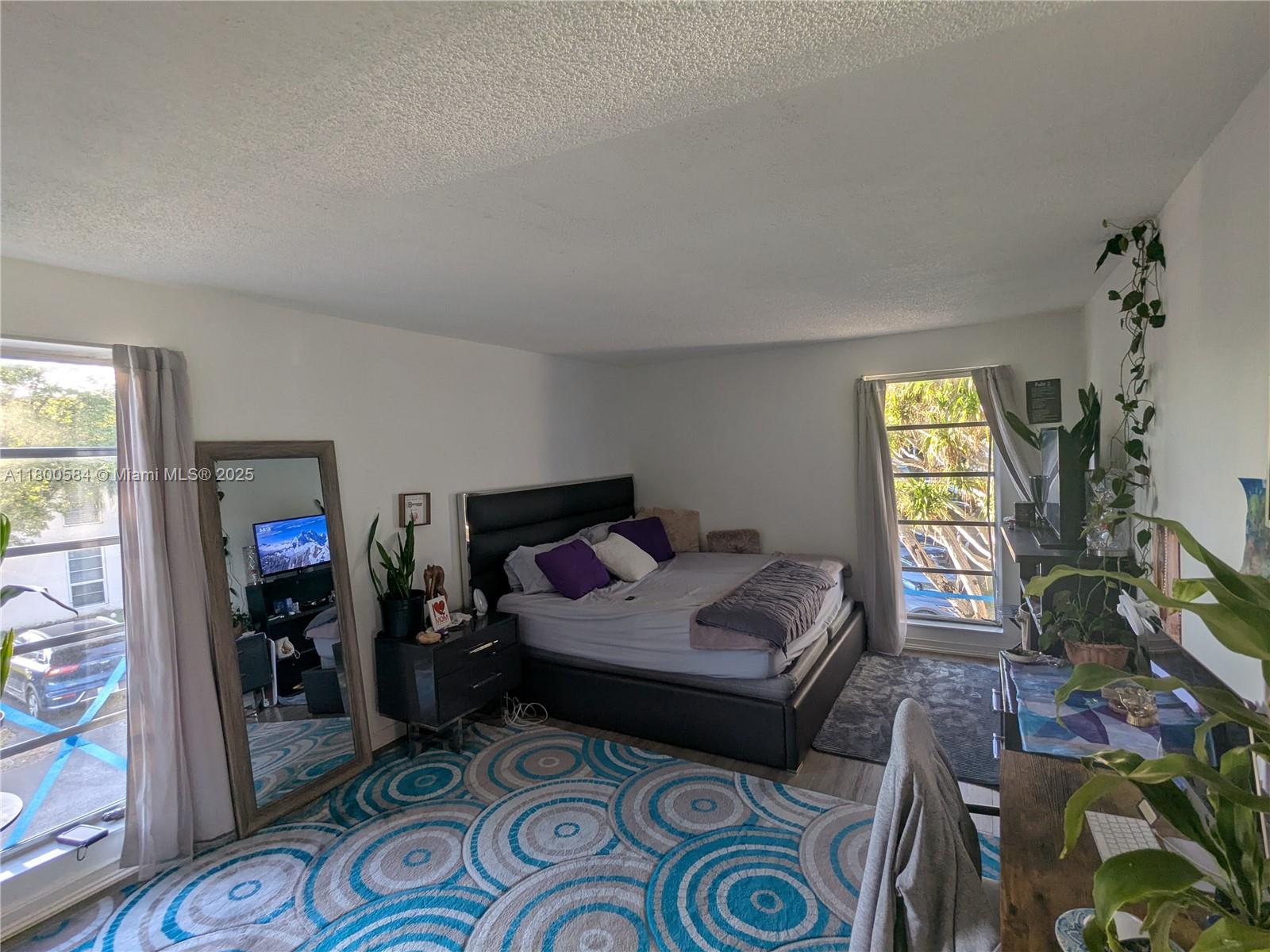 LAURELS AT MARGATE CONDO - Residential