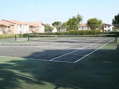 LAURELS AT MARGATE CONDO - Residential